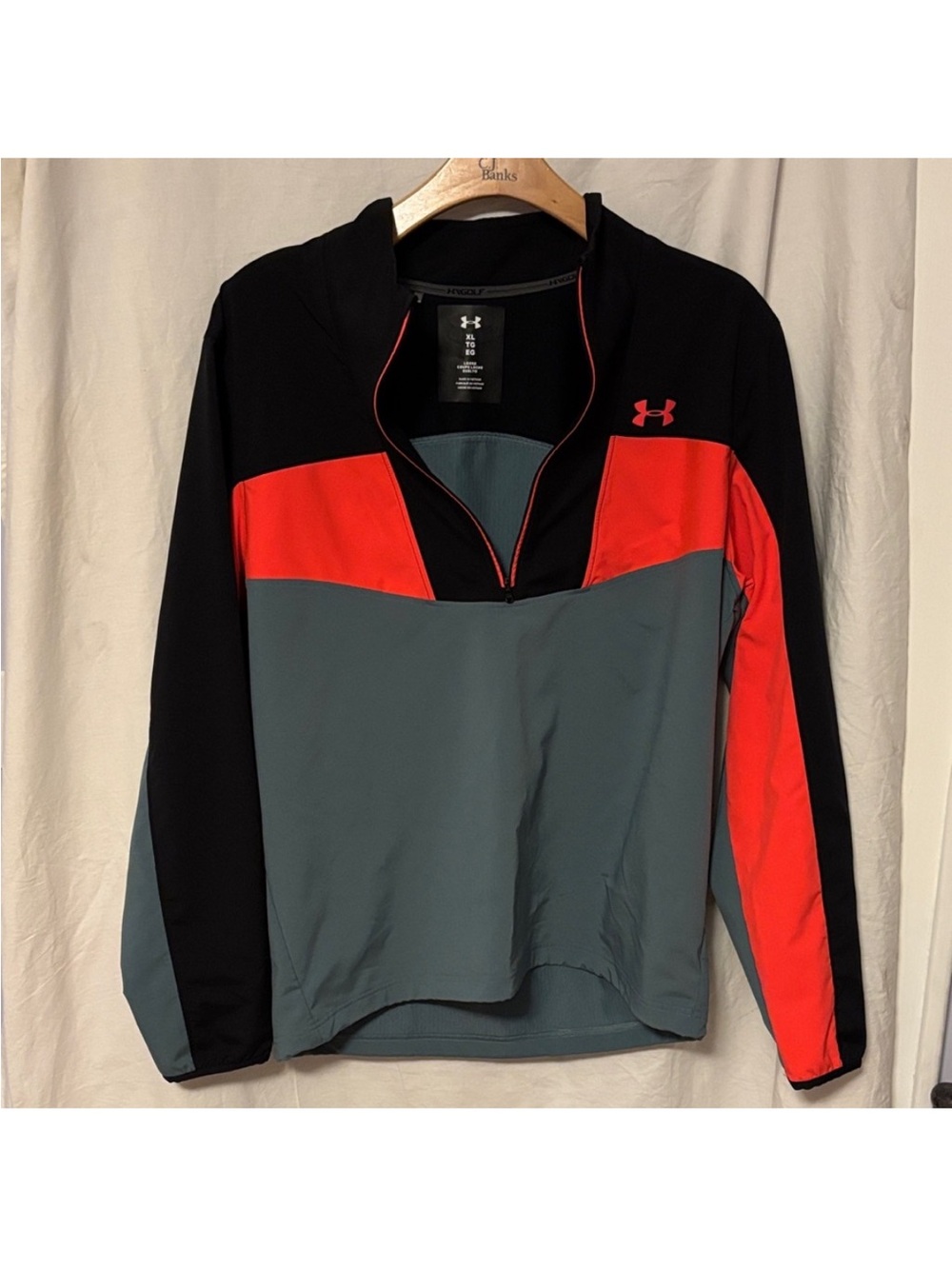 Under Armour Black Golf Loose-Fit Pullover - Black, Gray